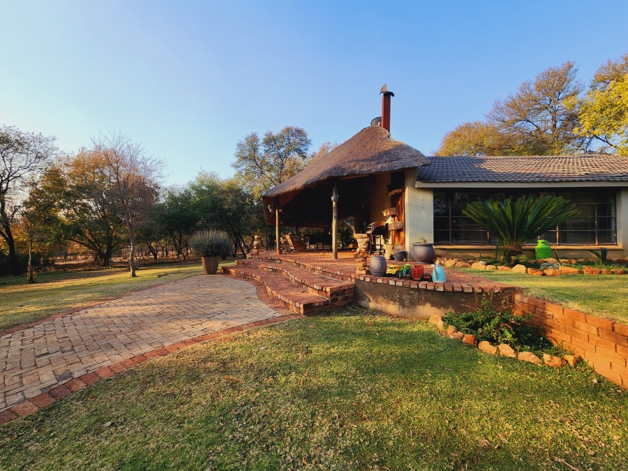 7 Bedroom Property for Sale in Potchefstroom Rural North West
